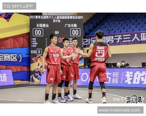 成都篮球队以76分稳居大师赛积分榜首位展现强劲实力